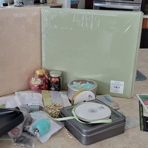 Scrapbooking Supplie